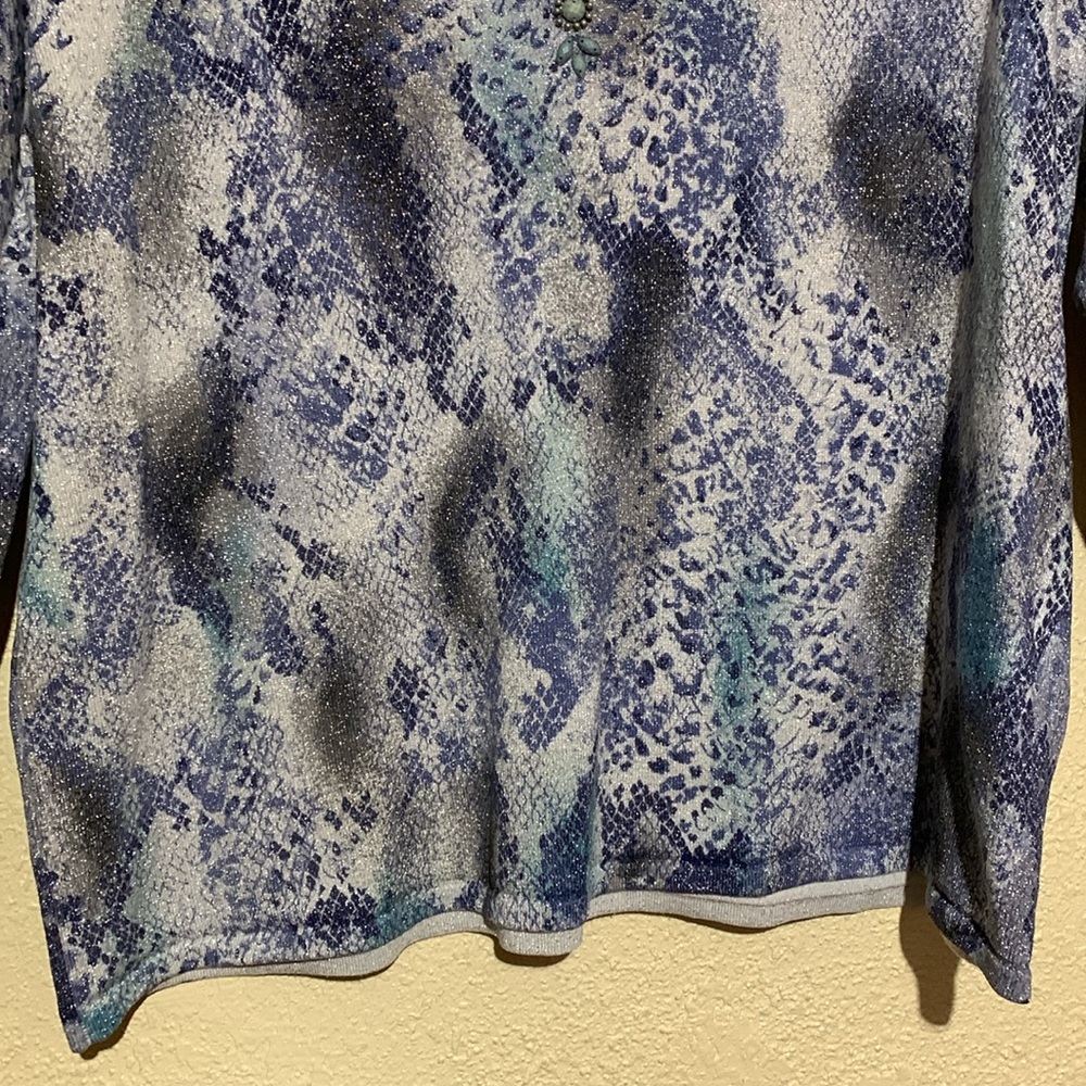 Alfred Dunner Top Blouse M Stretchy Beaded Metallic Pull Over Blue Gray Rayon - Picture 3 of 16
